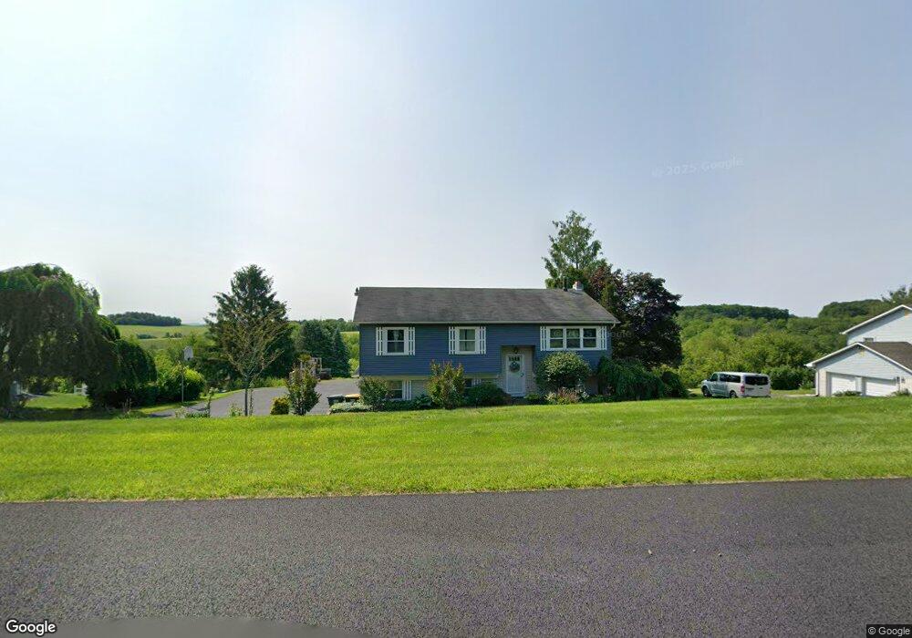 2618 Kirk St, Slatington, PA 18080 - photo 1