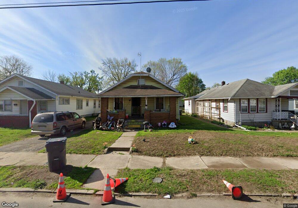 1421 W 3rd St, Anderson, IN 46016 - photo 1