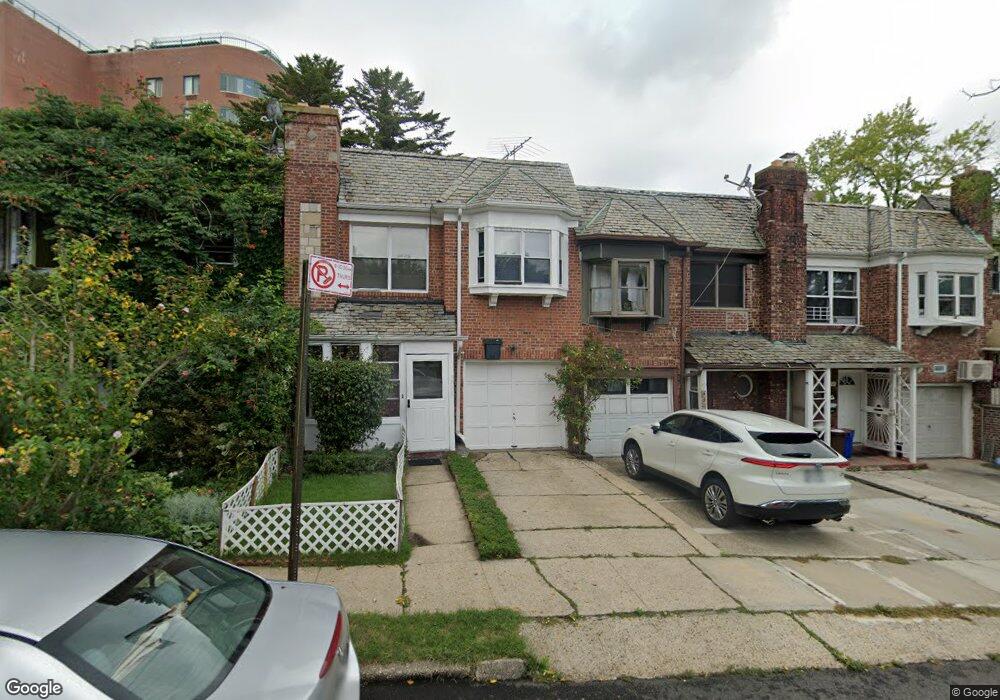 3306 143rd St, Flushing, NY 11354 - photo 1