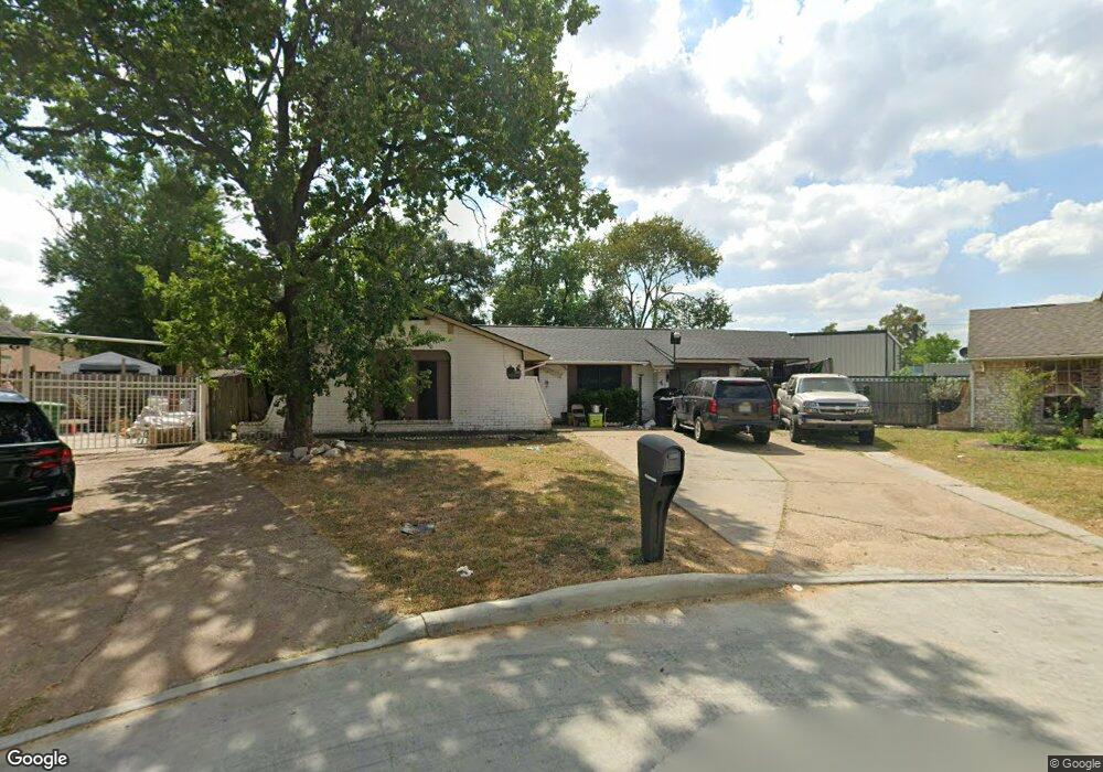 6439 Silver Chalice Dr, Houston, TX 77088 - photo 1