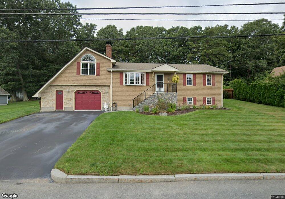 139 Ray Ave, Woonsocket, RI 02895 - photo 1