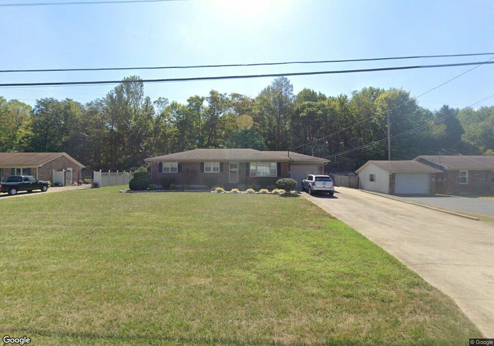 328 Ford Dr, Mount Washington, KY 40047 - photo 1
