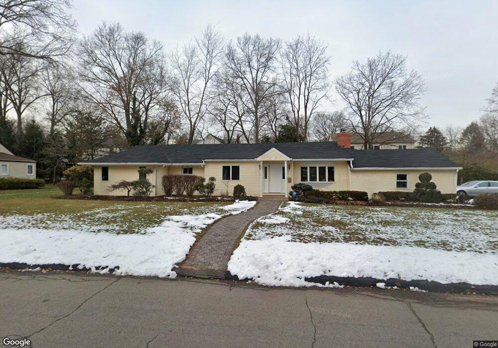 19 Benjamin Rd, Tenafly, NJ 07670 - photo 1