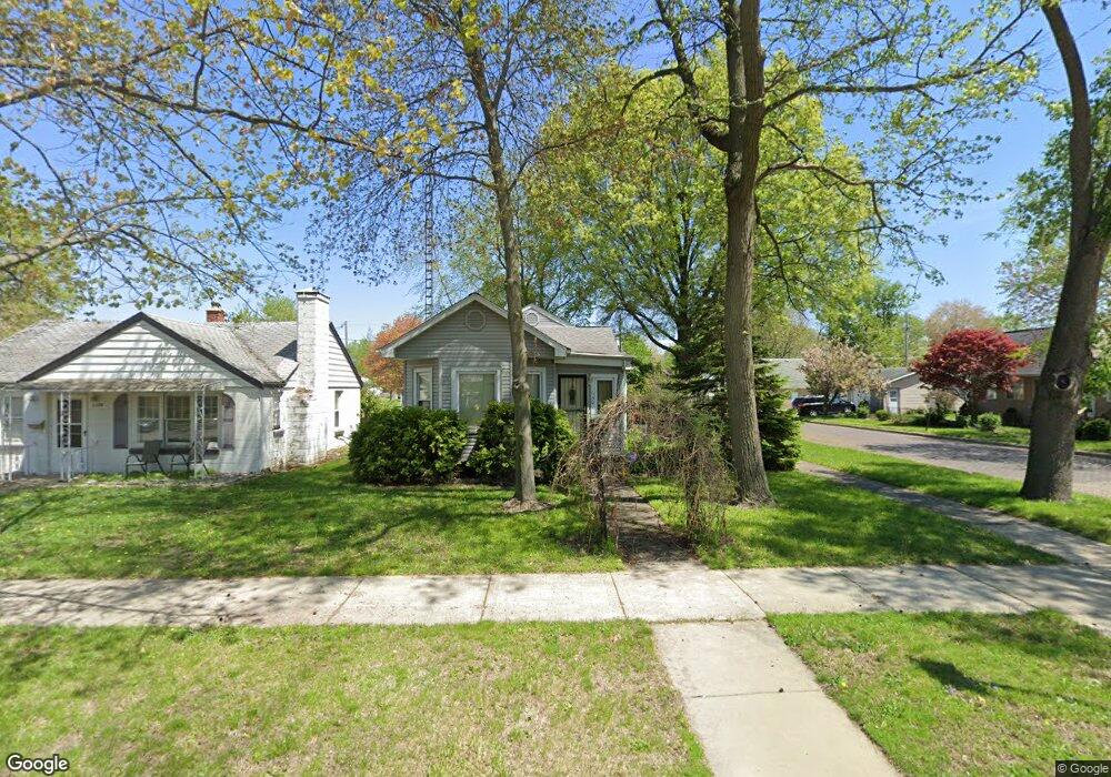 1130 Pulaski St, Lincoln, IL 62656 - photo 1