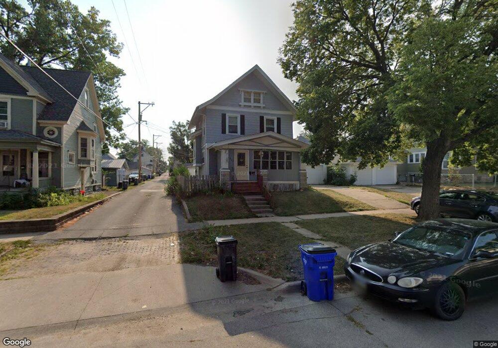 372 16th St SE, Cedar Rapids, IA 52403 - photo 1