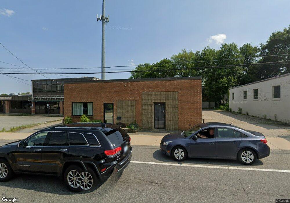 1372 Park Ave, Cranston, RI 02920 - photo 1