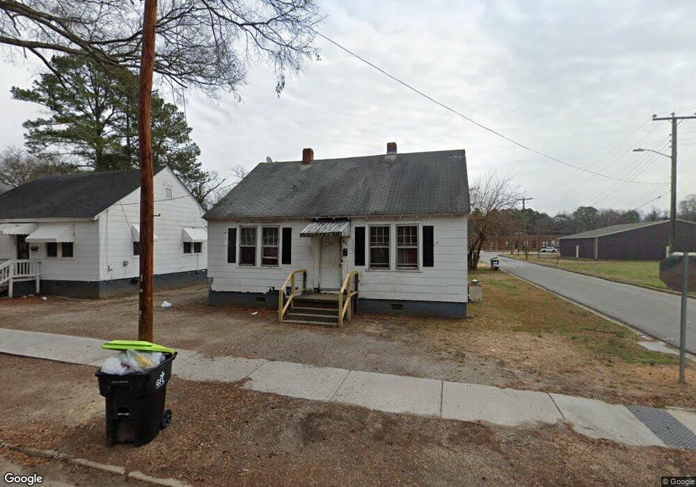 821 Elm St, Weldon, NC 27890 - photo 1