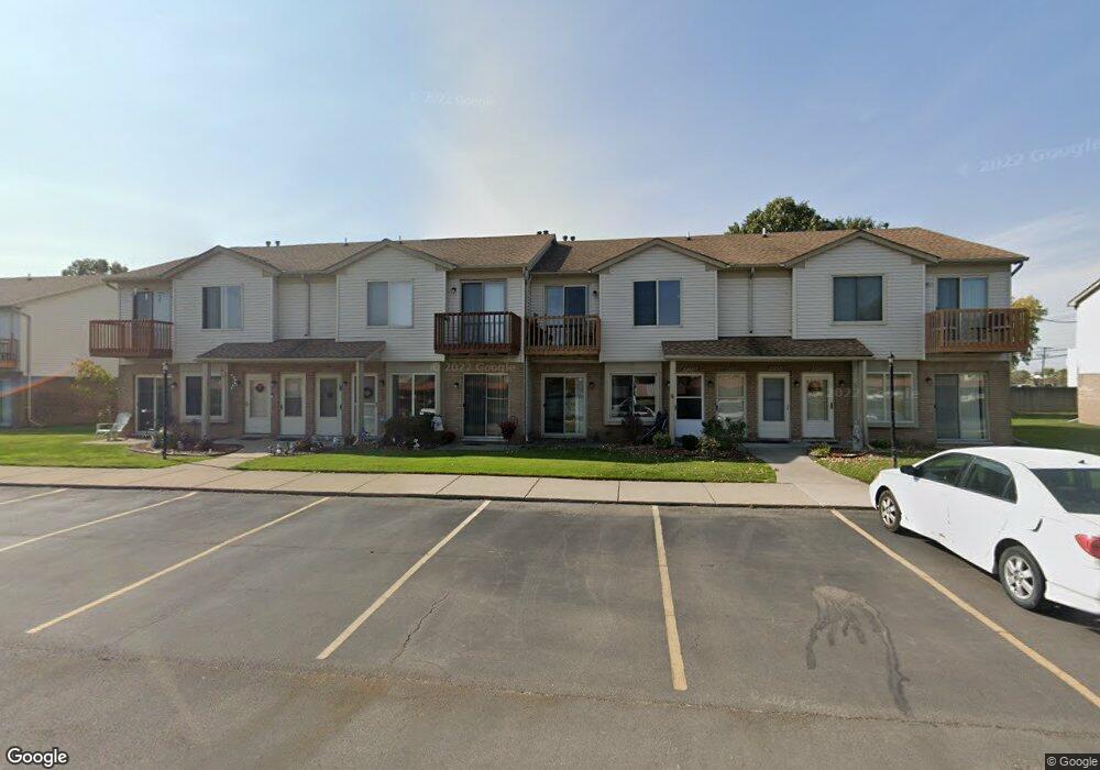 27733 Carini Villa St, Roseville, MI 48066 - photo 1