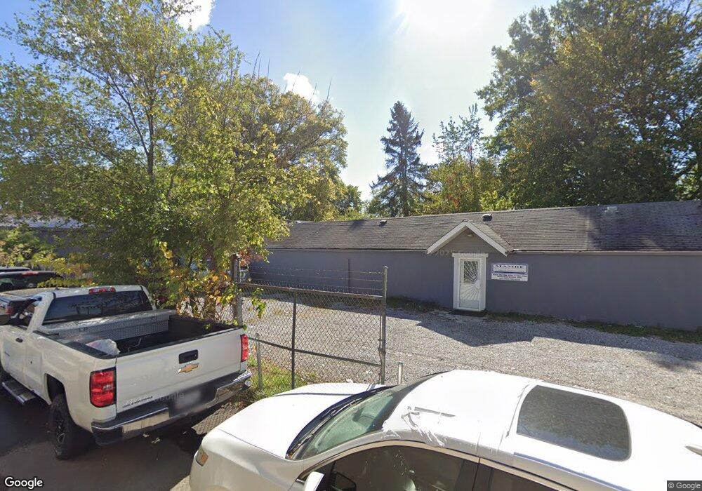 1020 Barnett Rd, Columbus, OH 43227 - photo 1