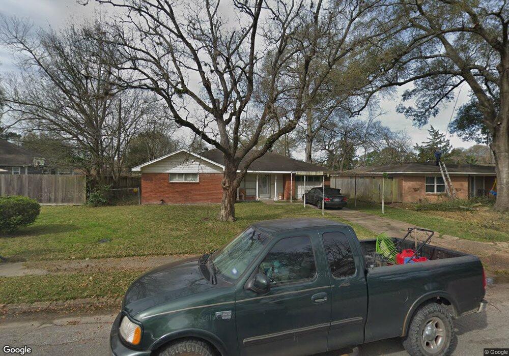 4611 Sanborn Dr, Houston, TX 77092 - photo 1