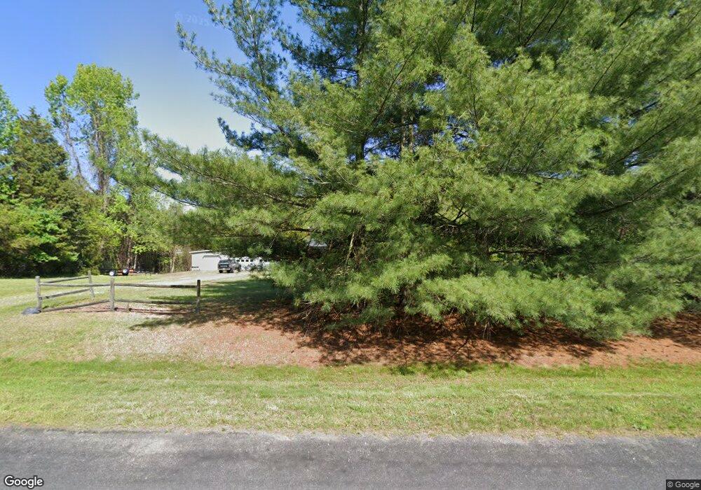 6729 Saferight Rd, Greensboro, NC 27406 - photo 1