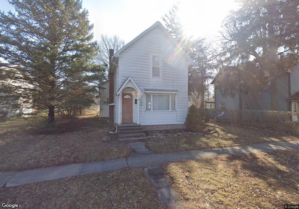 724 S Gilbert St, Ada, OH 45810 - photo 1