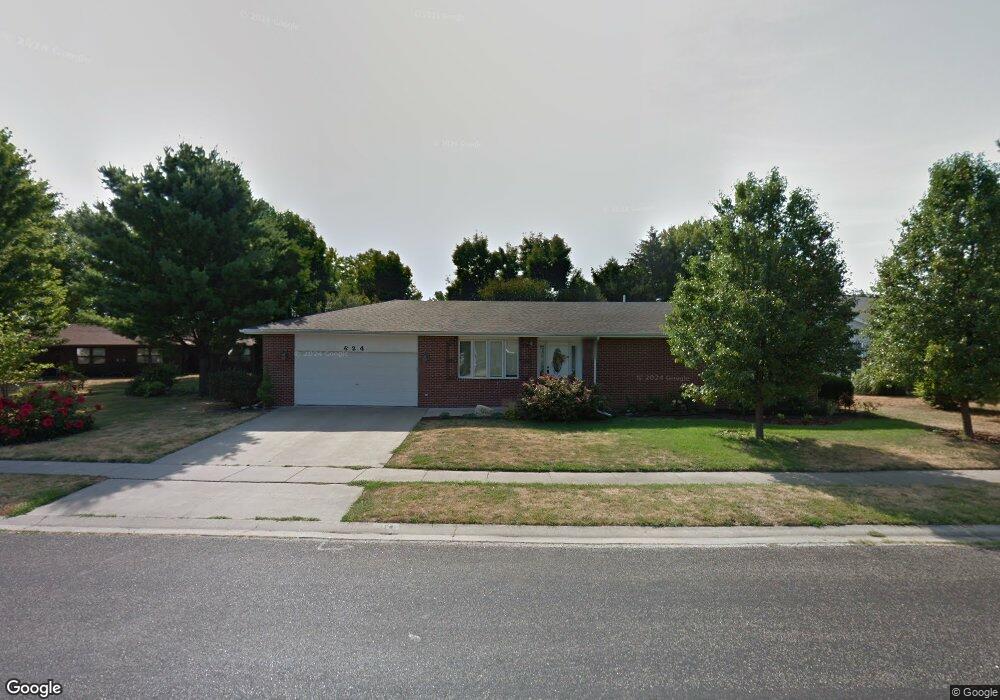 624 Westwinds Dr, Jacksonville, IL 62650 - photo 1