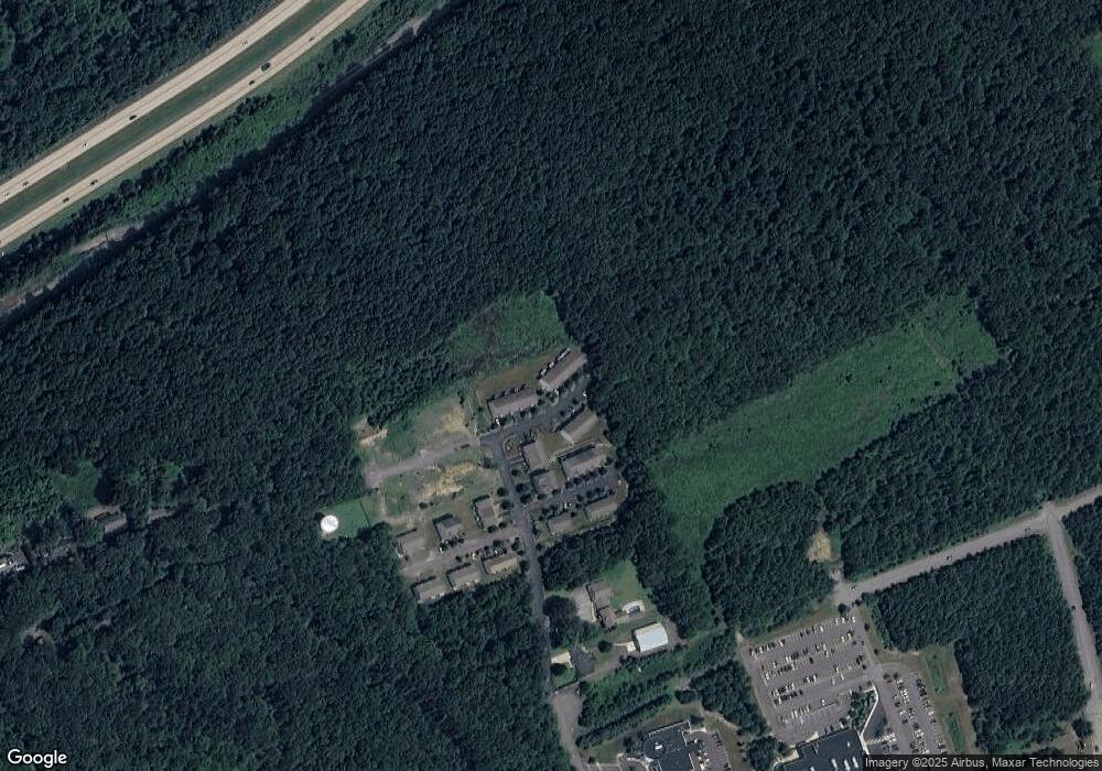 207 Thomas Ln, Hazleton, PA 18202 - photo 1