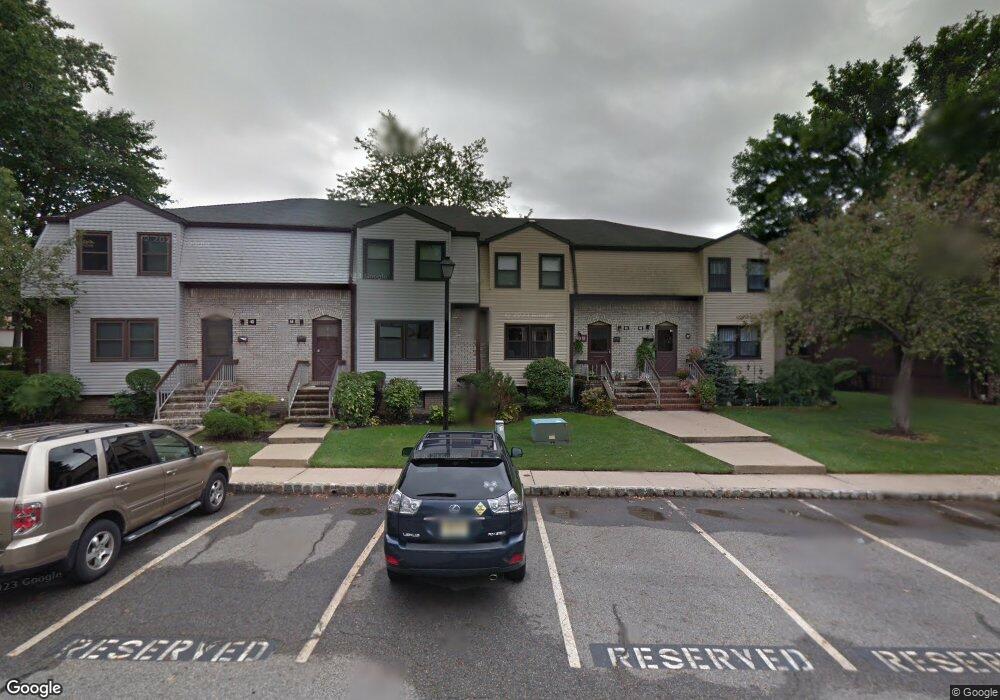 45 Highview Dr, Woodbridge, NJ 07095 - photo 1