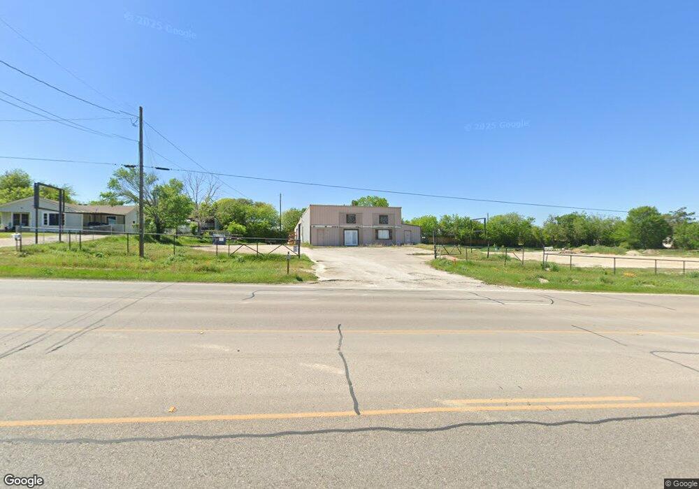 1763 N Main St, Weatherford, TX 76085 - photo 1