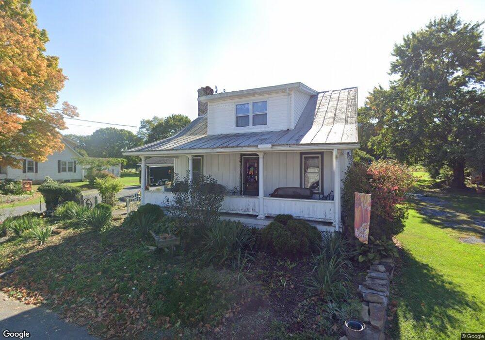 123 Barnett St, New Bloomfield, PA 17068 - photo 1