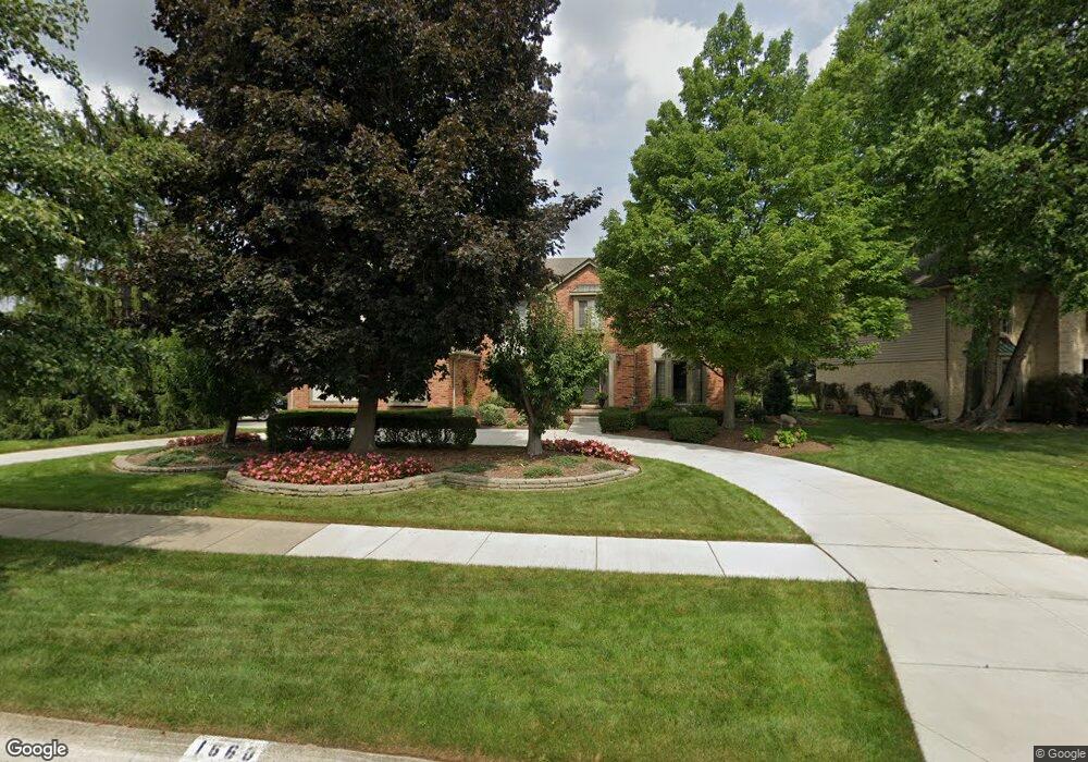 1660 Carpenter Dr, Troy, MI 48098 - photo 1