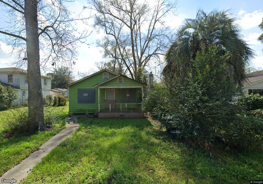 807 W 47th St, Savannah, GA 31405 - photo 1