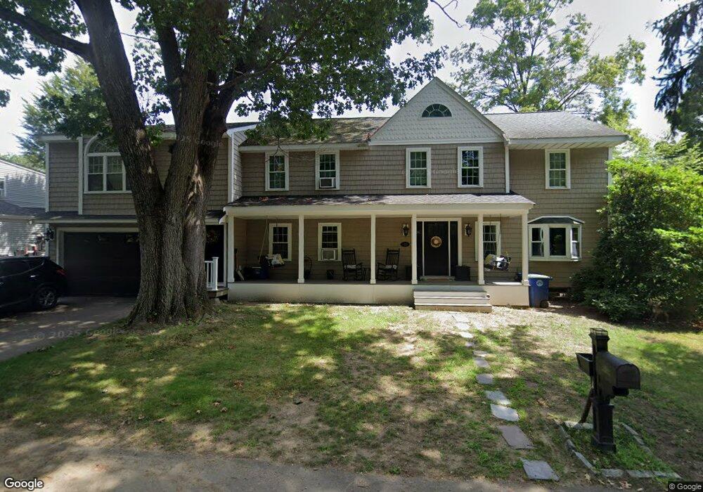 40 Ledgewood Rd, Braintree, MA 02184 - photo 1