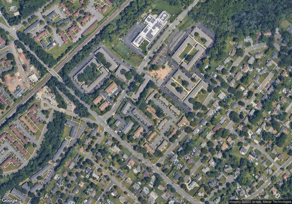 51 Briarwood Path, Clark, NJ 07066 - photo 1