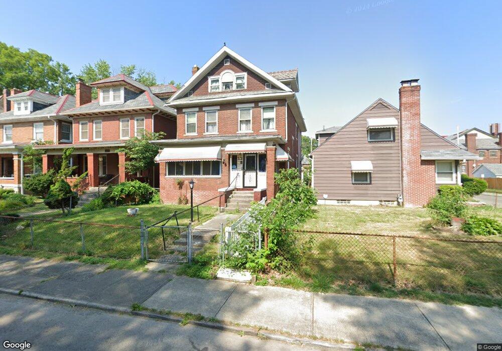 713 Wilson Ave, Columbus, OH 43205 - photo 1