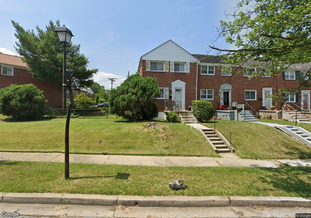 1306 Kenton Rd, Parkville, MD 21234 - photo 1