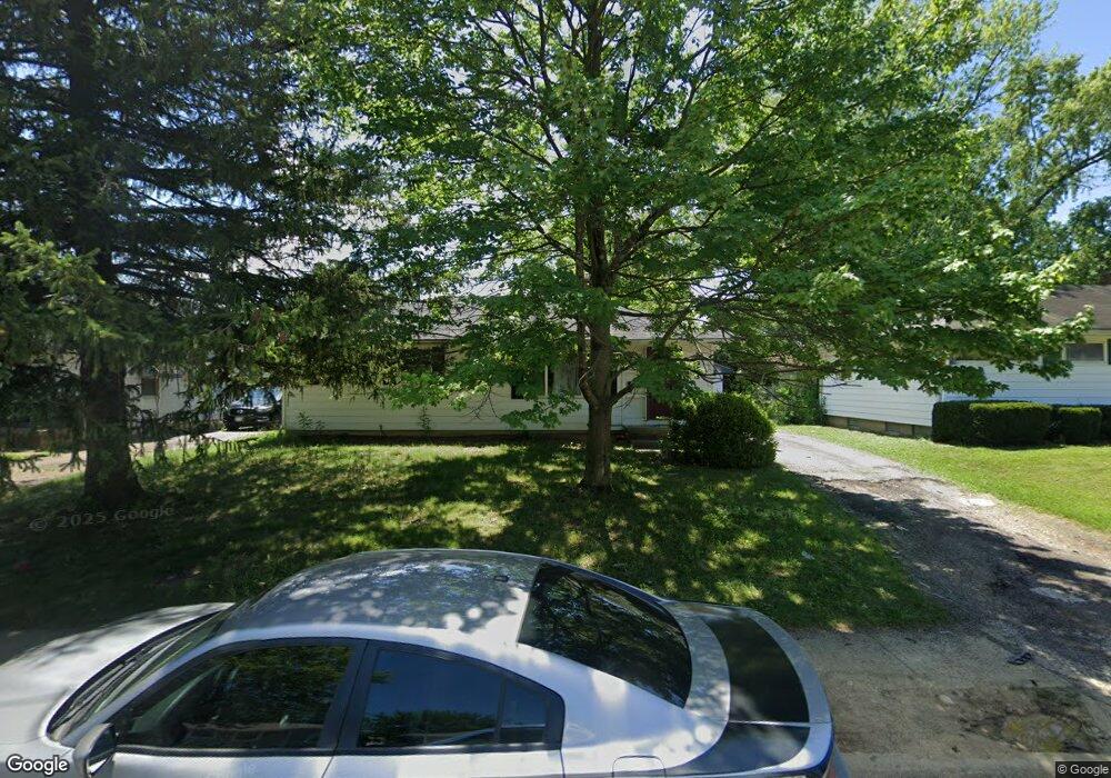 1863 Fenton St, Columbus, OH 43224 - photo 1