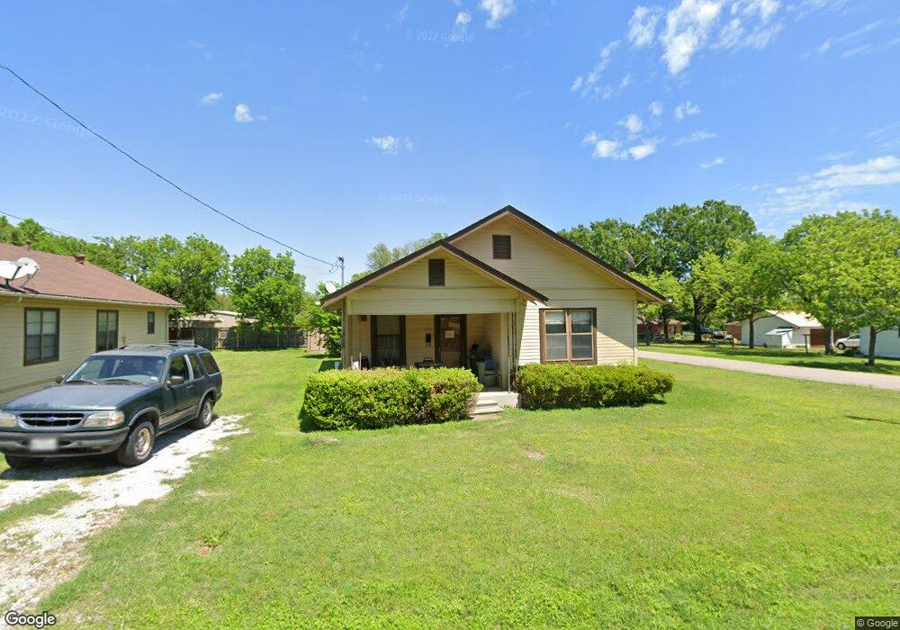 408 S Pecan St, Ennis, TX 75119 - photo 1