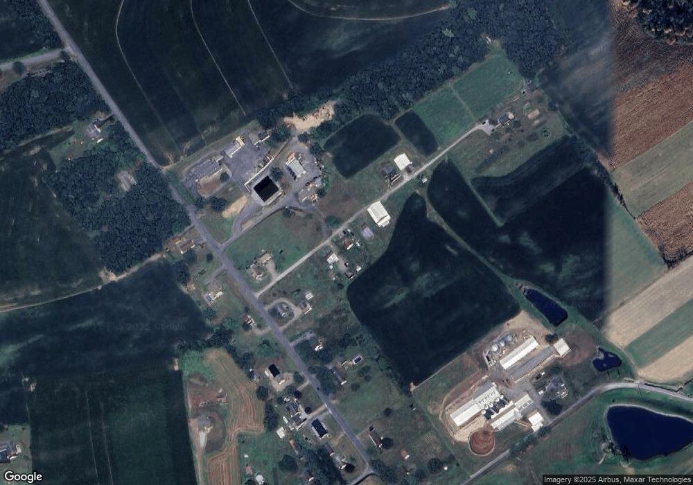 18 Forsythia Ln, New Ringgold, PA 17960 - photo 1