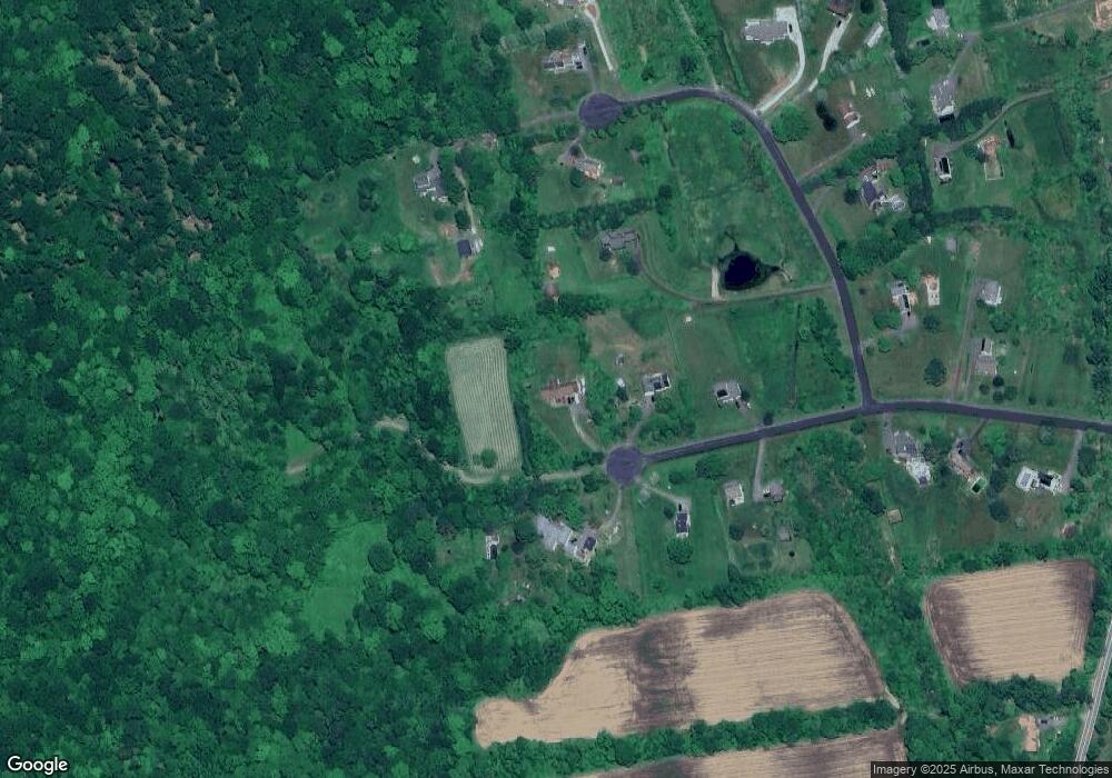 58 N Terrell Farm Rd, Morris, CT 06763 - photo 1