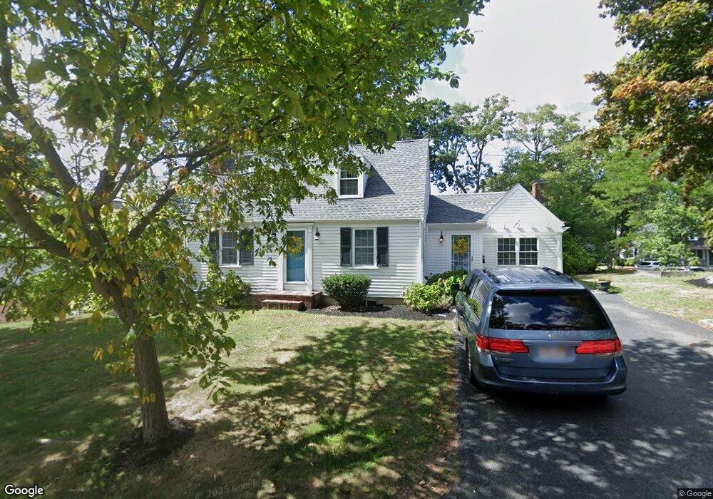 4 Hawthorne Rd, Hingham, MA 02043 - photo 1