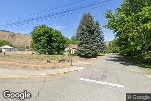 920 Foster Ave, Bridgeport, WA 98813