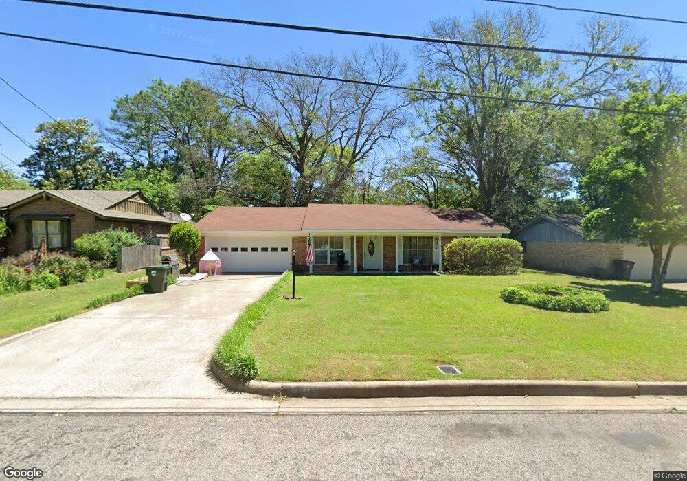 3914 Darrell Ln, Tyler, TX 75701 - photo 1