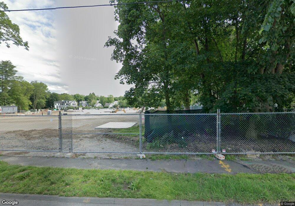 826 Worcester St, Wellesley, MA 02482 - photo 1