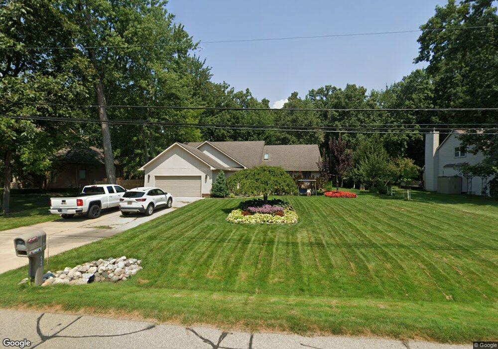 8148 Stout Ave, Grosse Ile, MI 48138 - photo 1