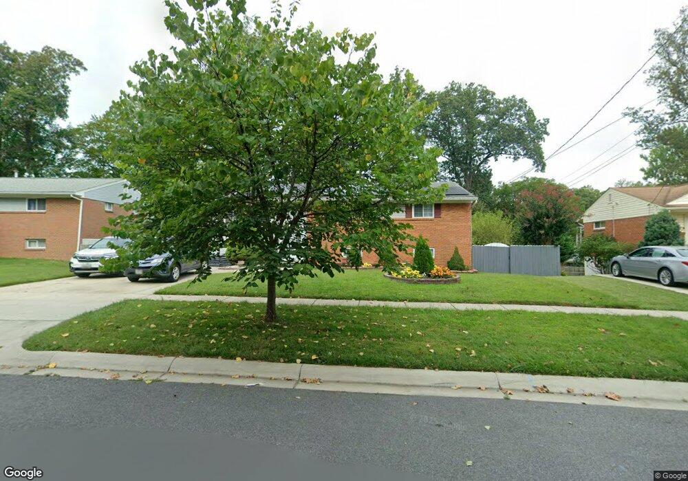 14220 Chadwick Ln, Rockville, MD 20853 - photo 1