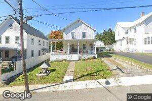 64 Prospect St, Hudson, NY 12534