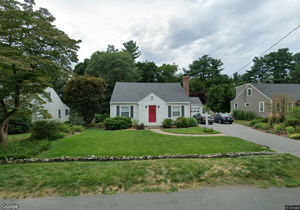 55 Lakeshore Dr, Westwood, MA 02090 - photo 1