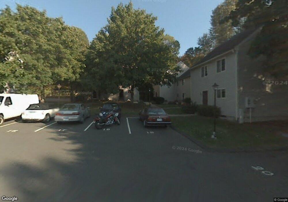 17 Mohawk Ct, Cromwell, CT 06416 - photo 1