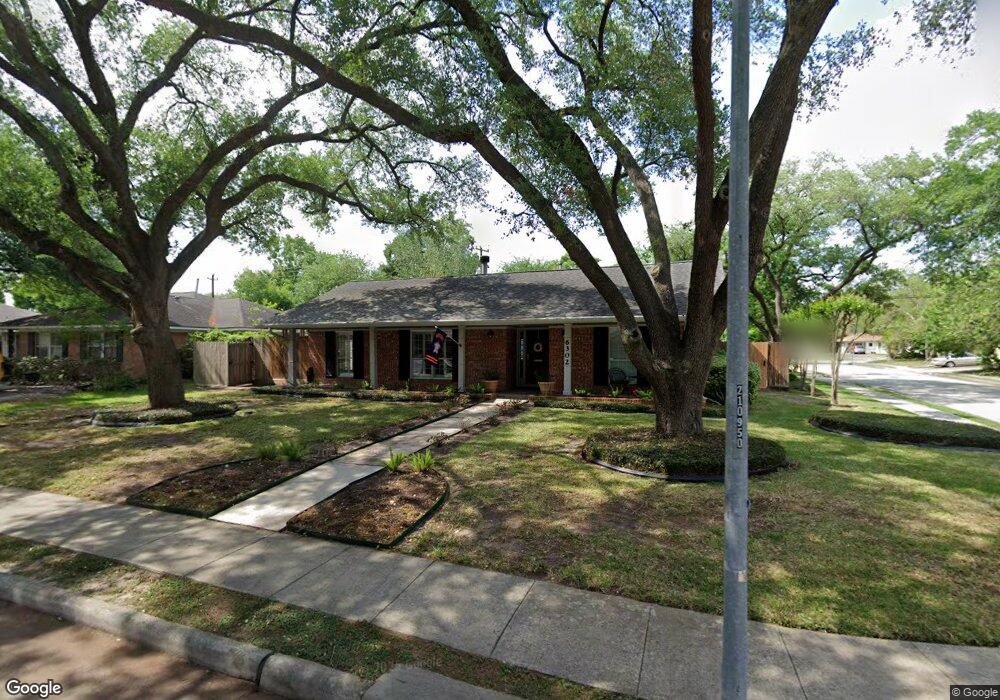 6302 Wister Ln, Houston, TX 77008 - photo 1