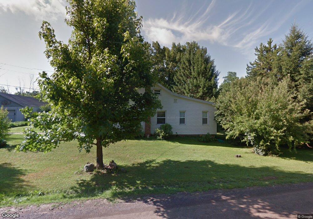 43 S Ridge Rd E, Conneaut, OH 44030 - photo 1