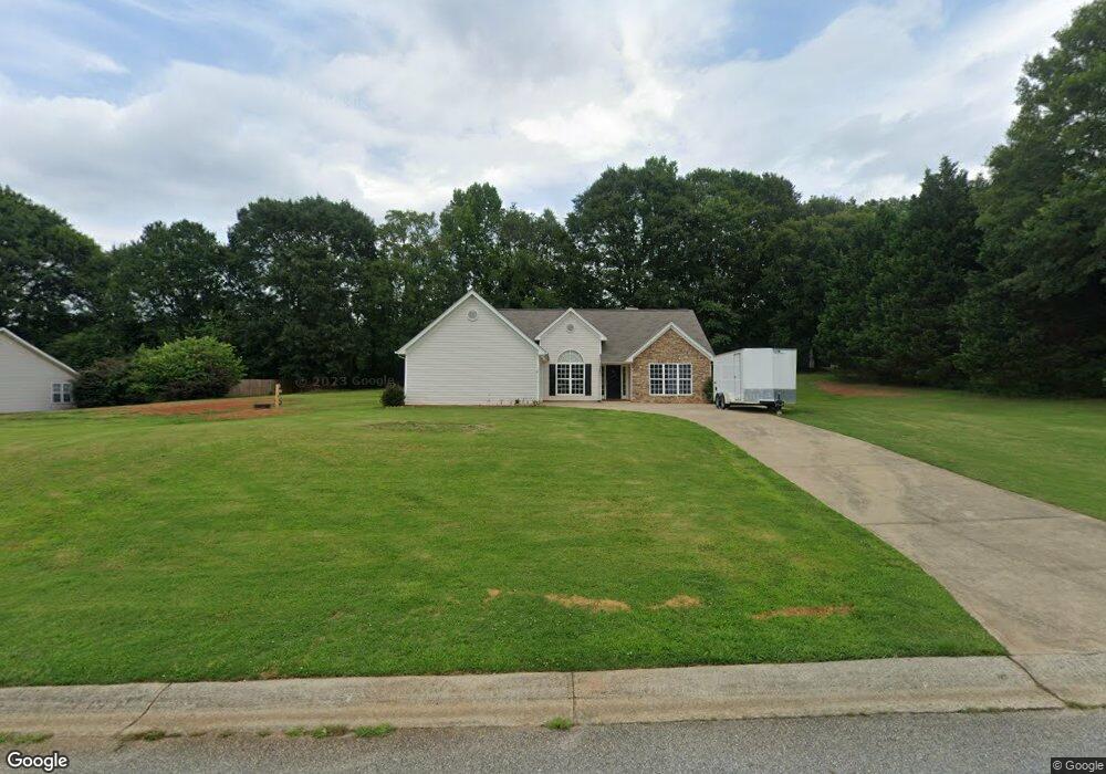 406 Kiley Dr, Hoschton, GA 30548 - photo 1