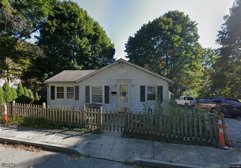 33 Willard St, Willimantic, CT 06226 - photo 1
