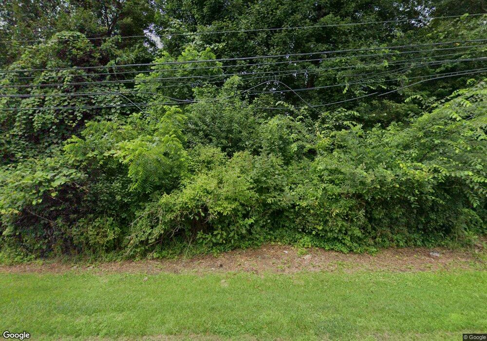 655 Redding Rd, Redding, CT 06896 - photo 1