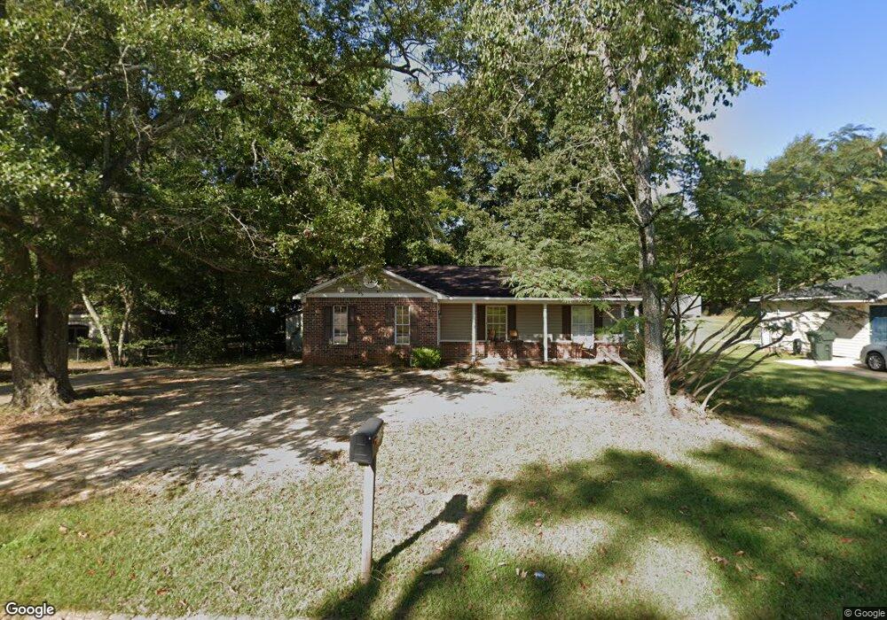 1204 Gregory Ave, Dothan, AL 36301 - photo 1