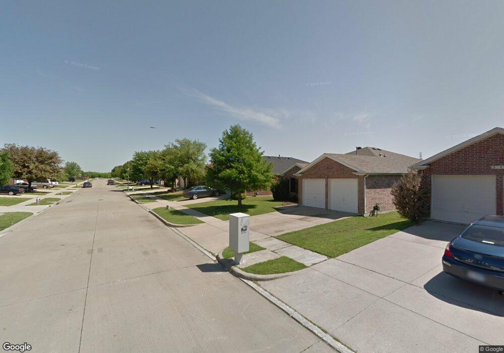 300 Trenton Dr, Wylie, TX 75098 - photo 1