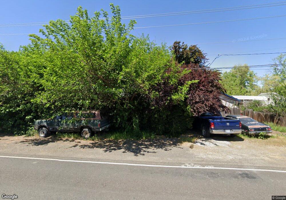 494 Wilson Rd, Central Point, OR 97502 - photo 1