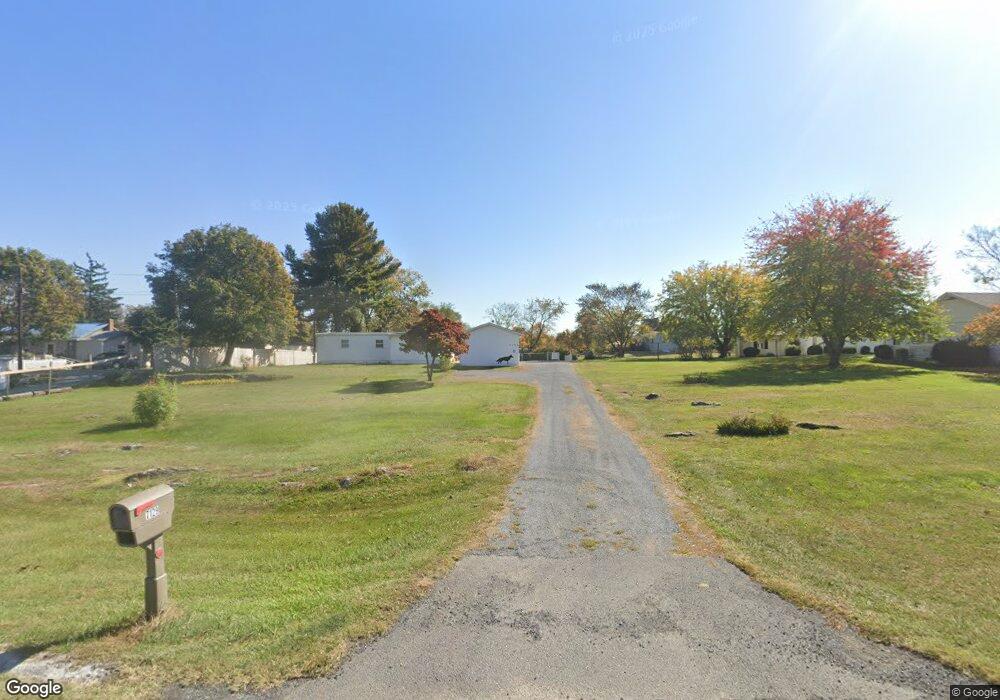 7129 Winchester Ave, Inwood, WV 25428 - photo 1