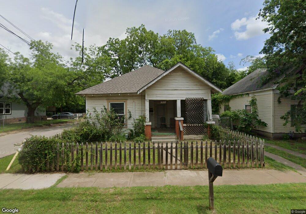 622 N Anglin St, Cleburne, TX 76031 - photo 1